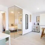 Minimalist La Pecera Apartment