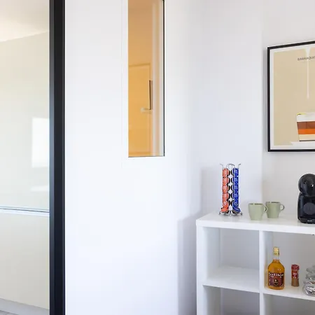 Minimalist La Pecera * אדחה