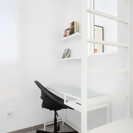 Daire Minimalist La Pecera *