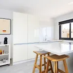 Minimalist La Pecera * أذيخي