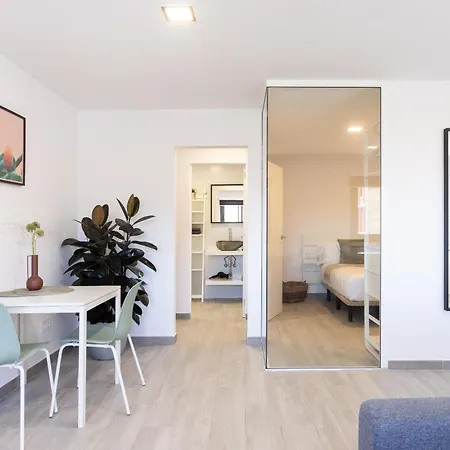 Minimalist La Pecera شقة