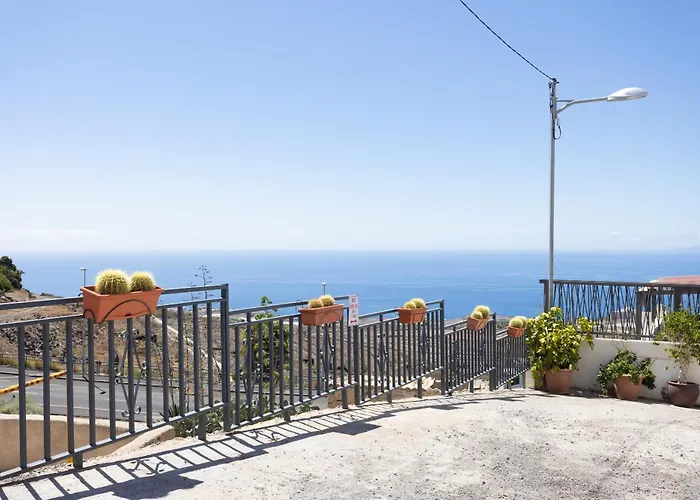 Appartement Minimalist La Pecera